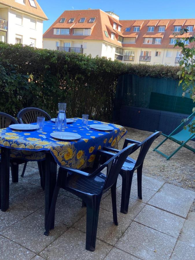 2 Pieces Avec Jardin ! Lejlighed Villers-sur-Mer Eksteriør billede